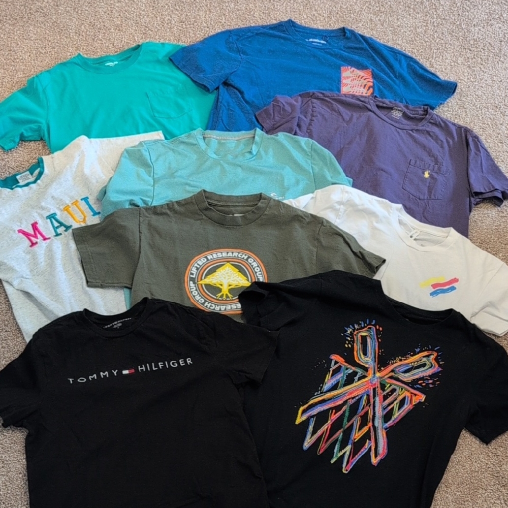 9 Shirts 1 Price (All Medium)